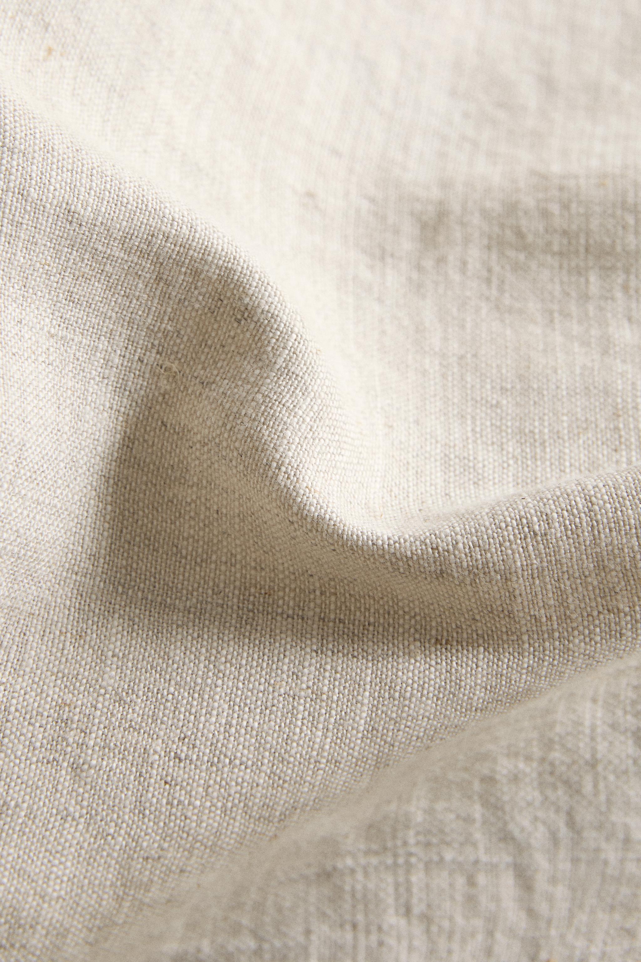 FADED LINEN TABLECLOTH